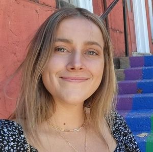 Meet your Posher, Alyssa